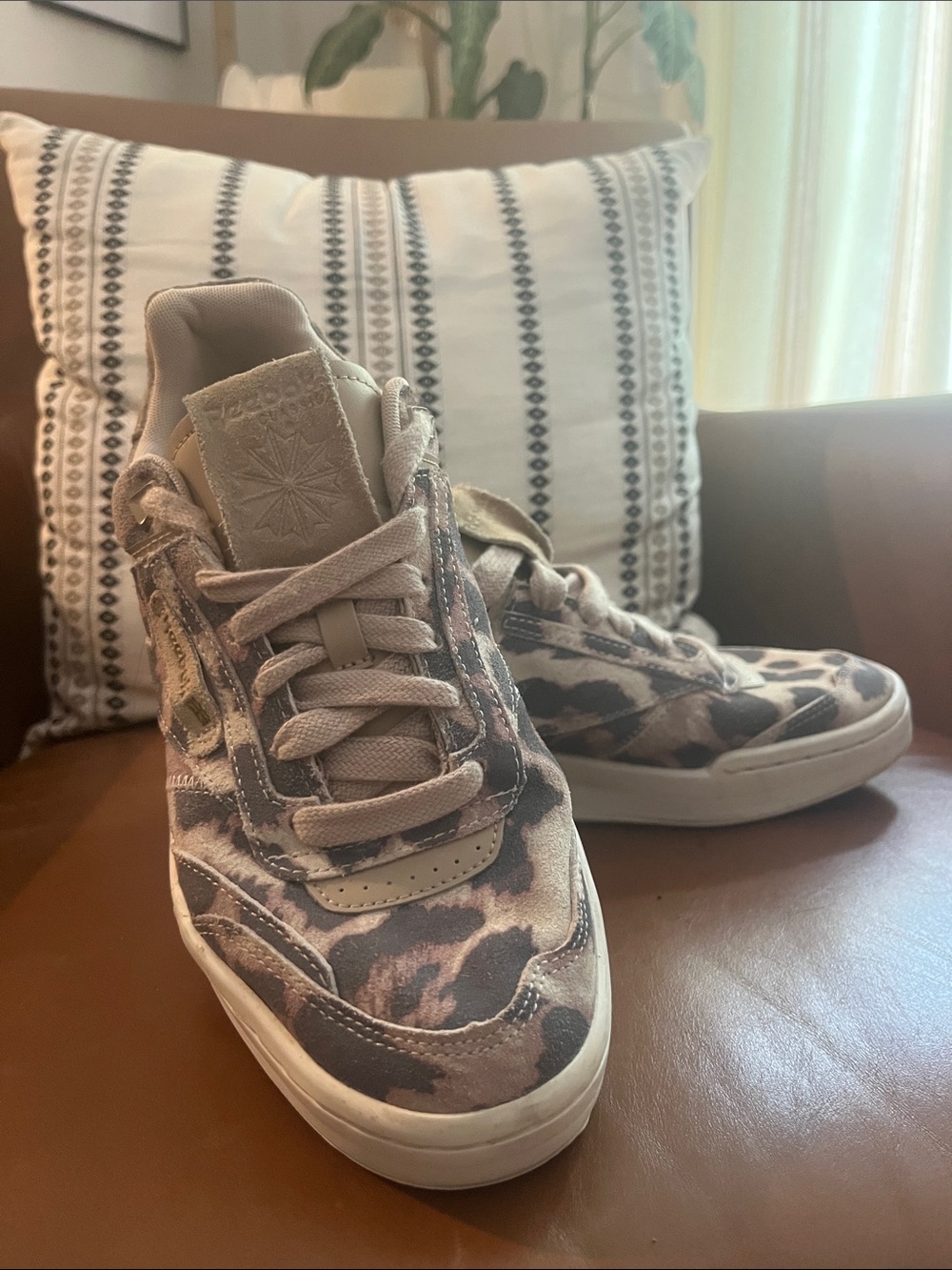 Reebok Classics!! Rare find!! Leopard Print Low-Top Sneakers - Neutral Tones